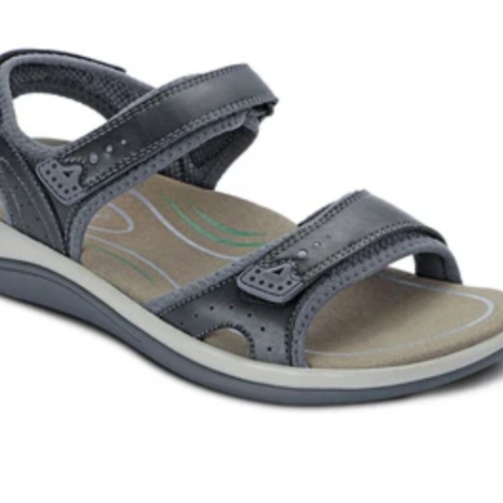 OrthoFeet Sandals Size 6.5 B Medium